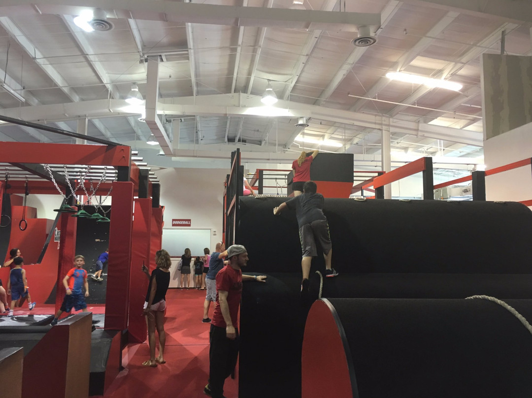 Obstacle Warrior Kids-麦金尼必去景点