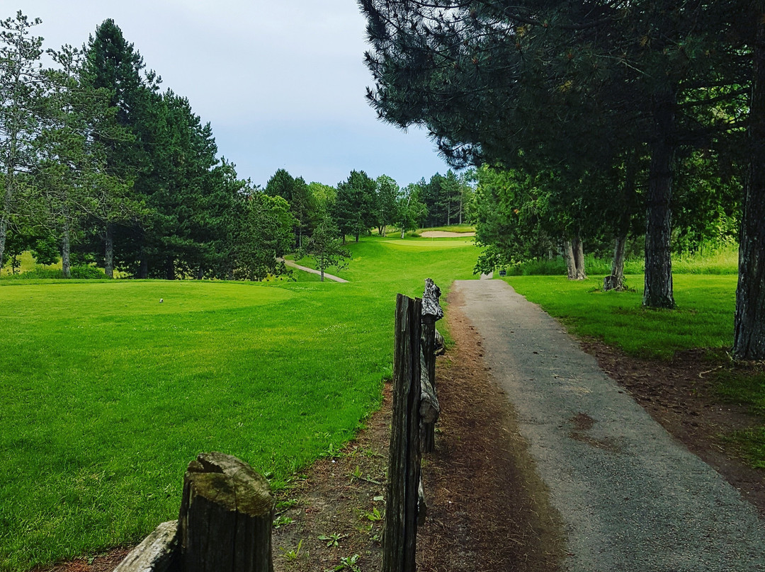 Glen Eagle Golf Club-博尔顿必去景点