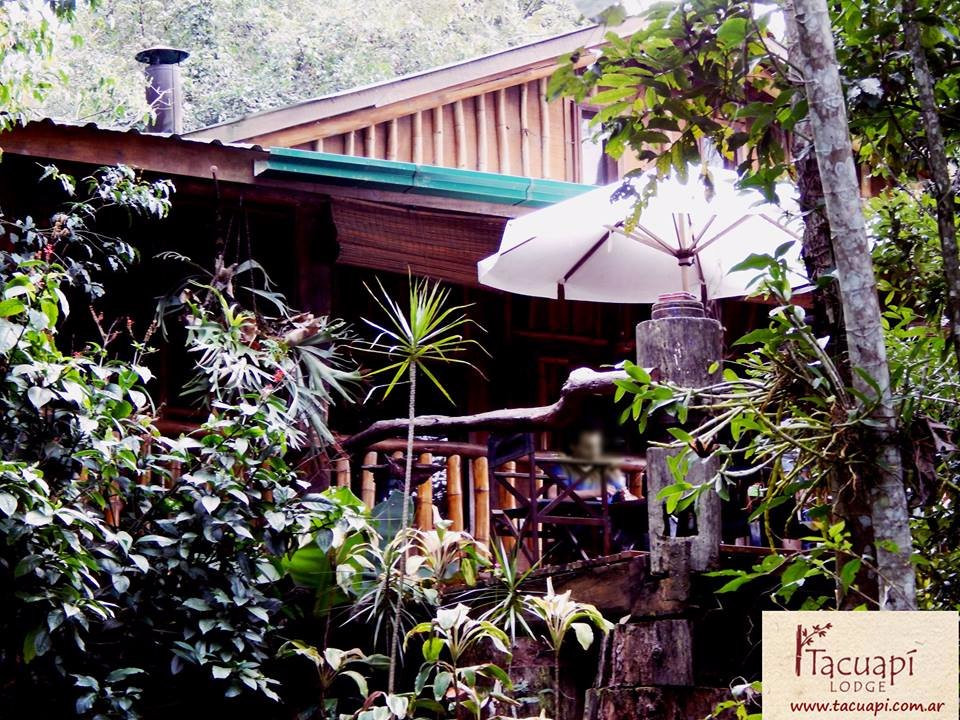 塔库阿皮小屋酒店