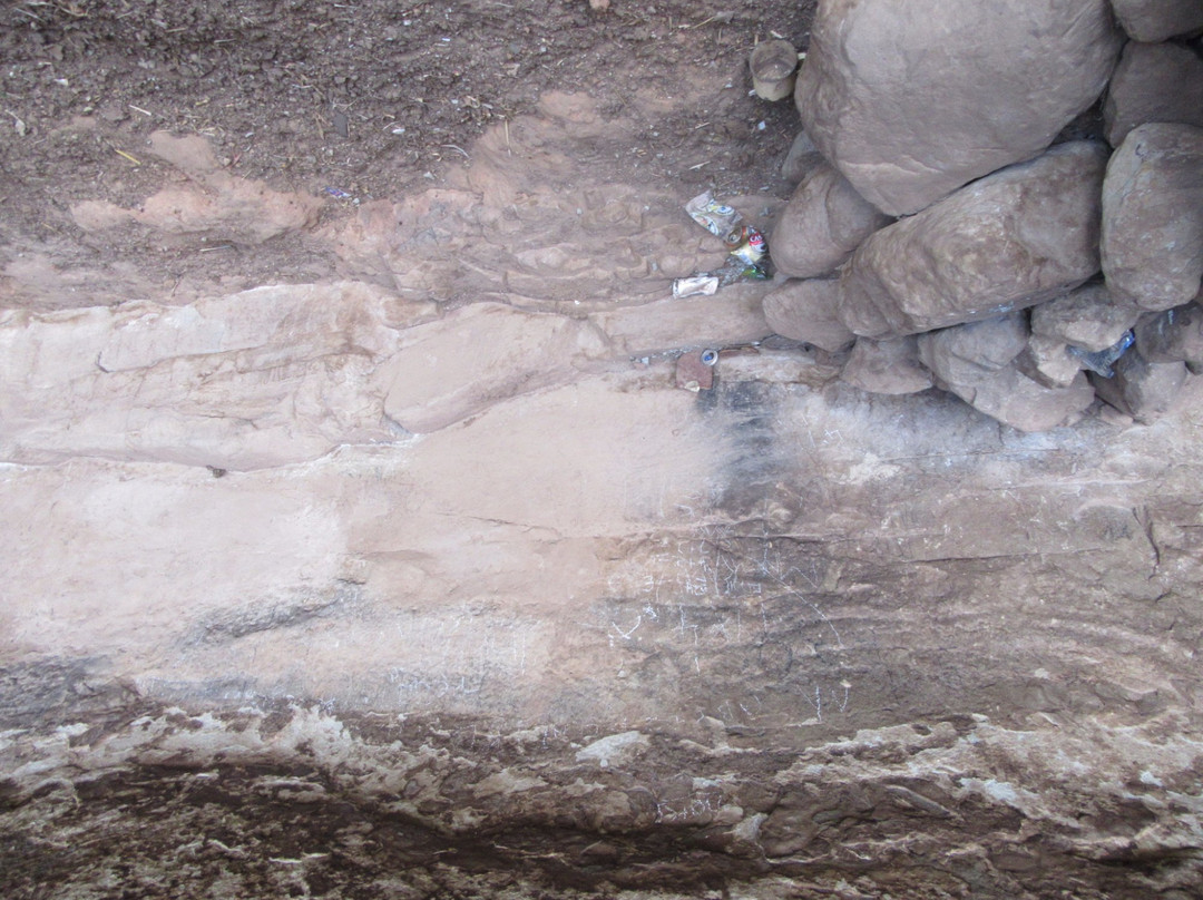 Ha Kome Cave Houses景点图片