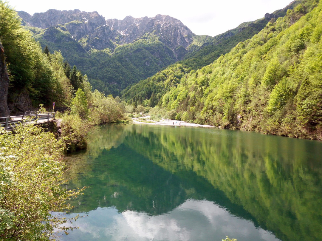 Lago Di Cassiglio景点图片