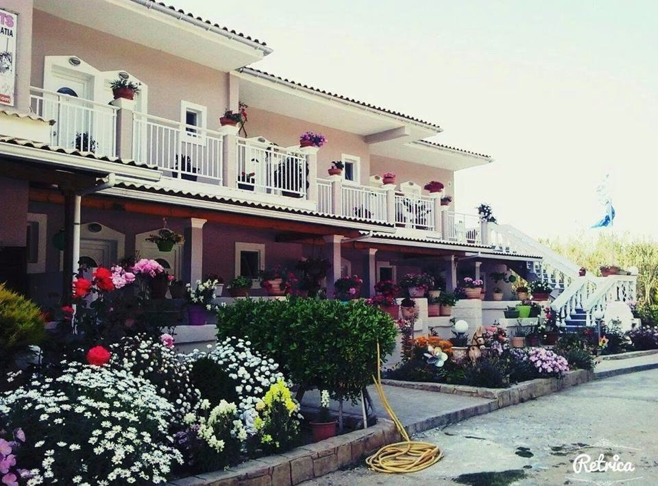 Santa Barbara Apartments