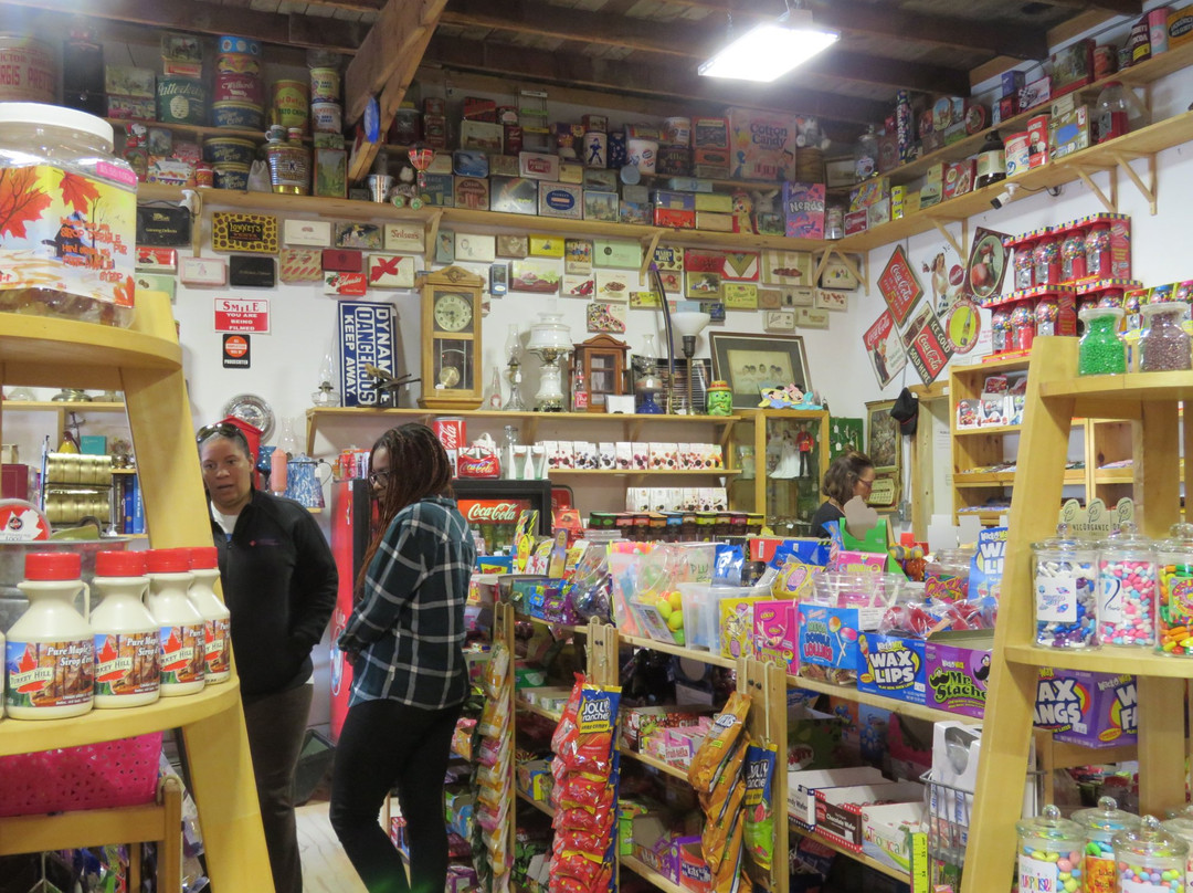 The Candy Store in Nanton-南顿必去景点