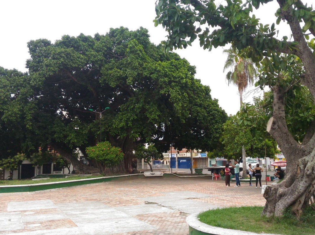 Parque Mitologico-Espinal必去景点