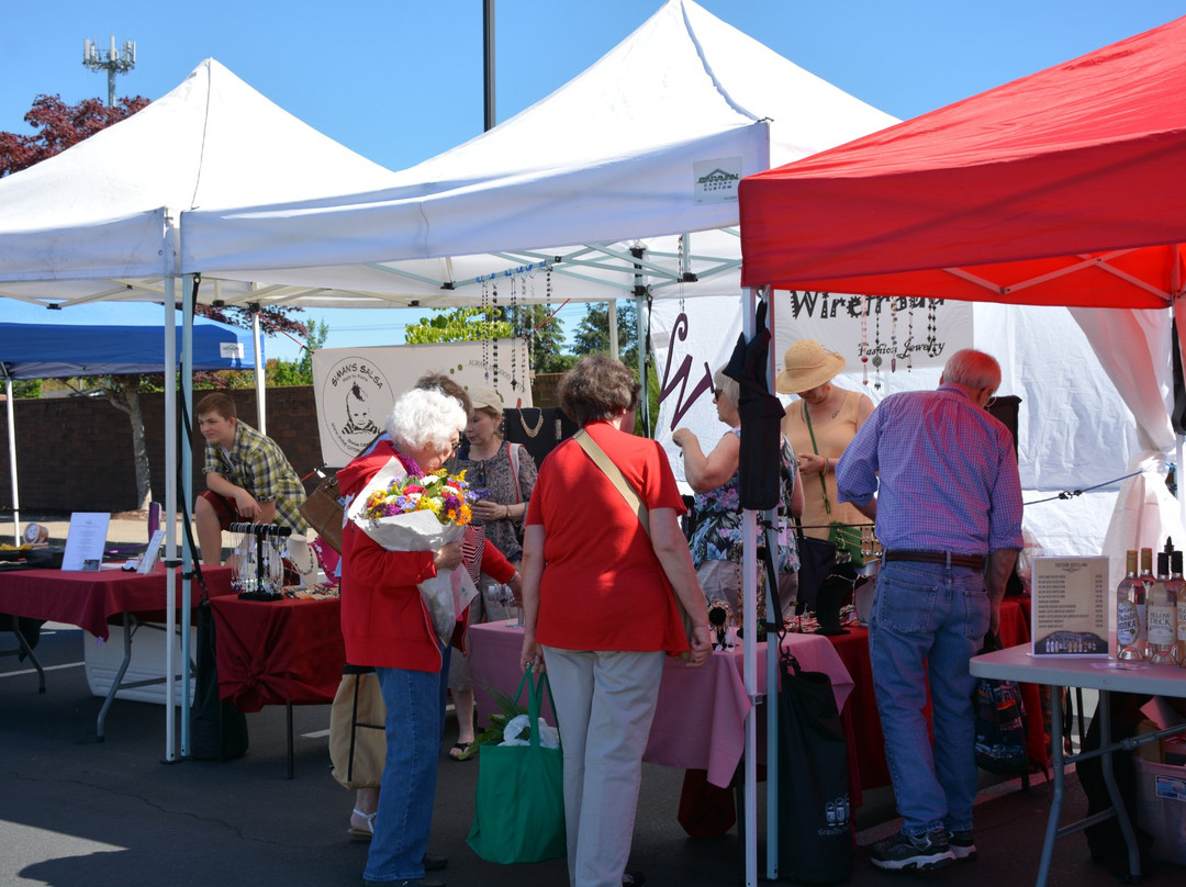 Tigard Farmers Market-泰格德必去景点