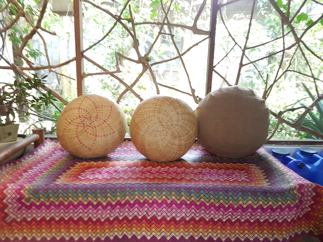 Cornerstone Pottery Farm景点图片