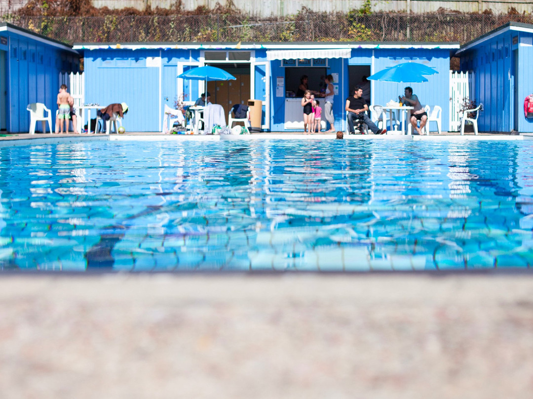 Ashburton Swimming Pool景点图片