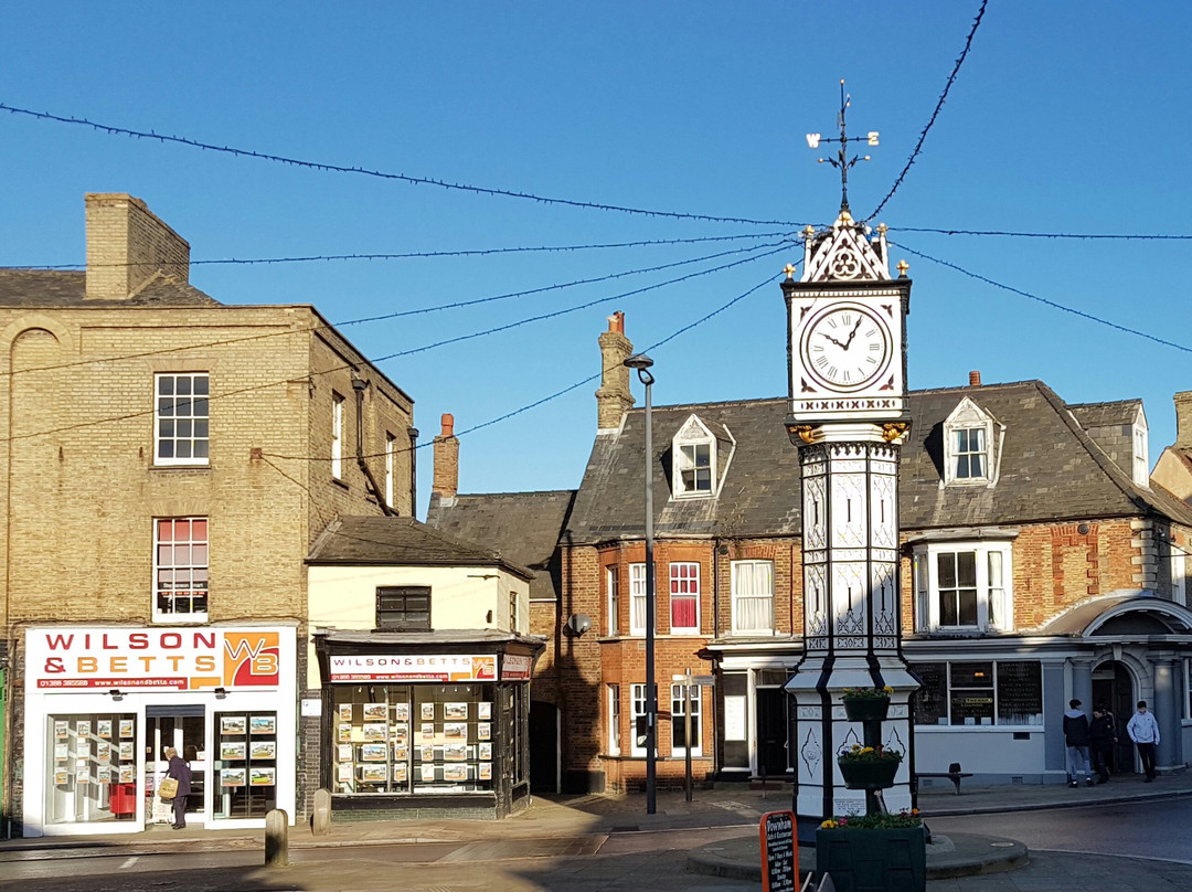 Town Square Clock景点图片