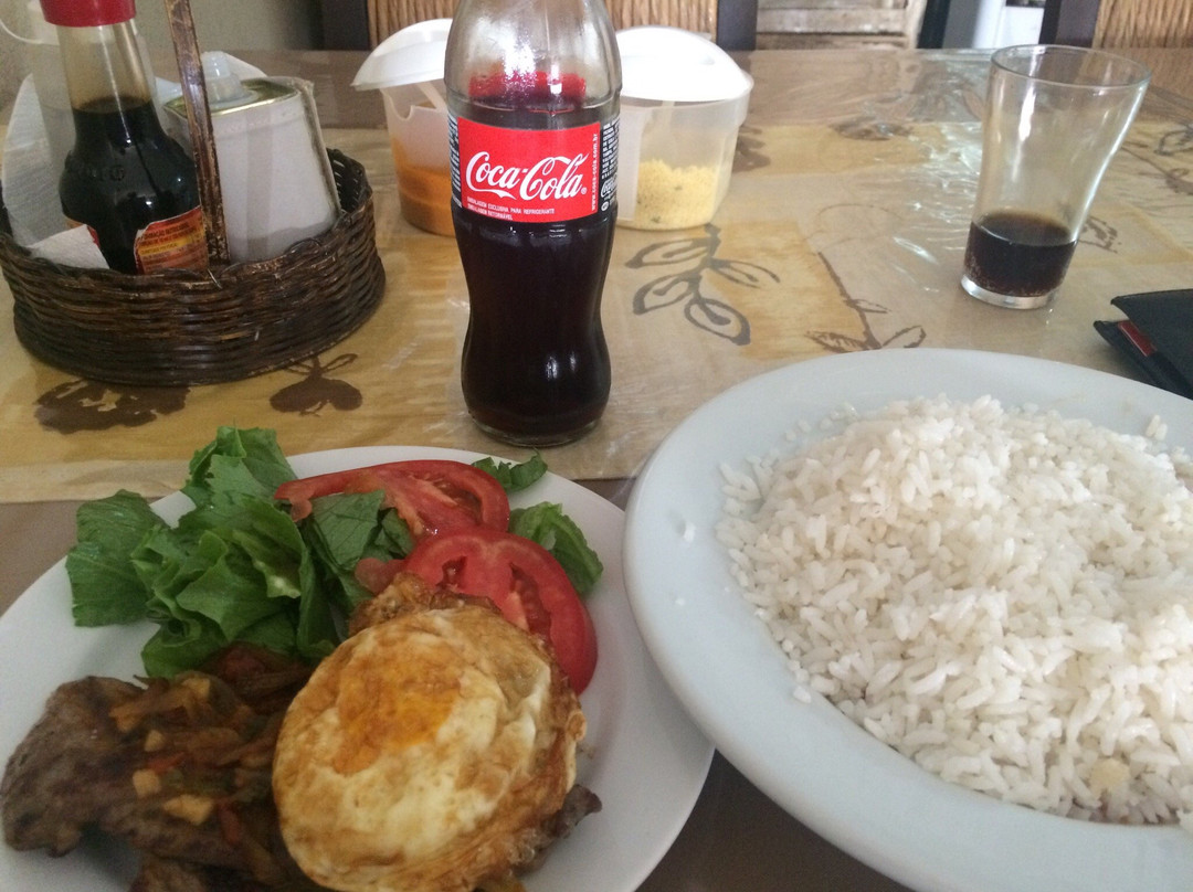 Lana Lanches e Refeicoes