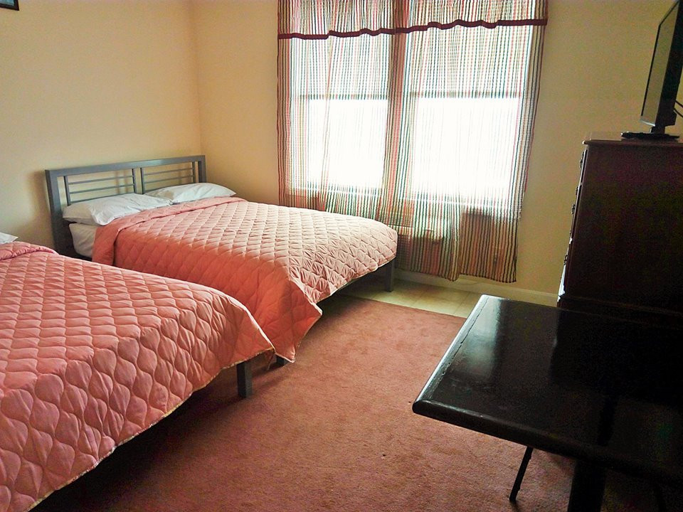 Misquamicut Beach Front Inn