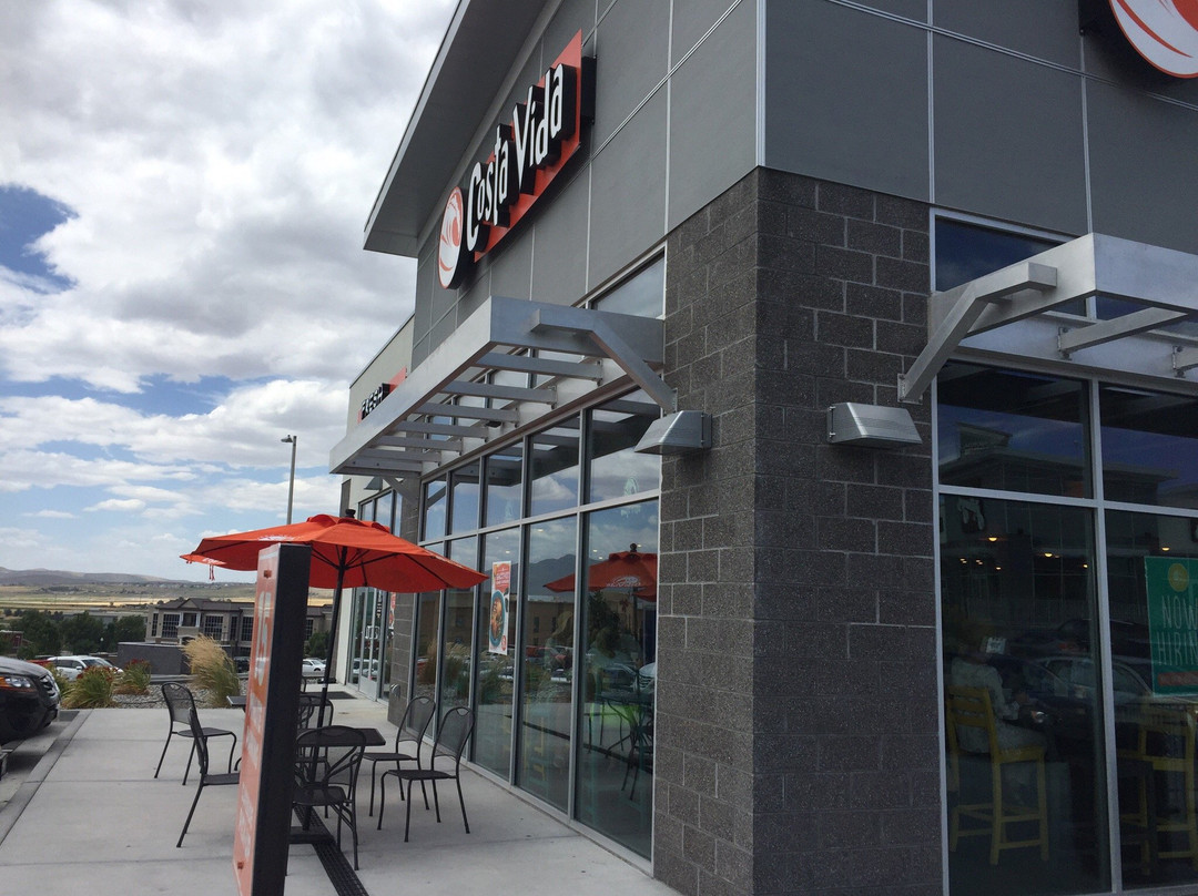 Costa Vida Fresh Mexican Grill