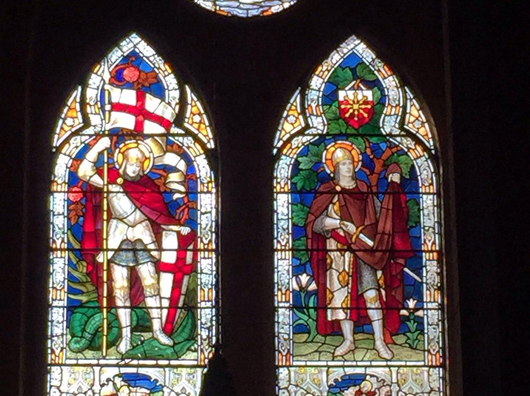 Lovemore Park旅游景点-The Cathedral Church of St Mary the Virgin