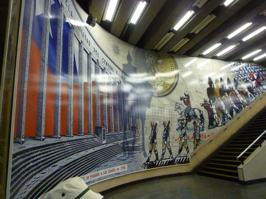 Metro Arte Santiago景点图片