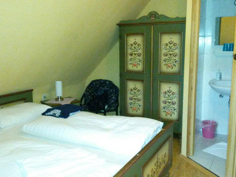 啤酒花园阿德勒餐厅酒店主图