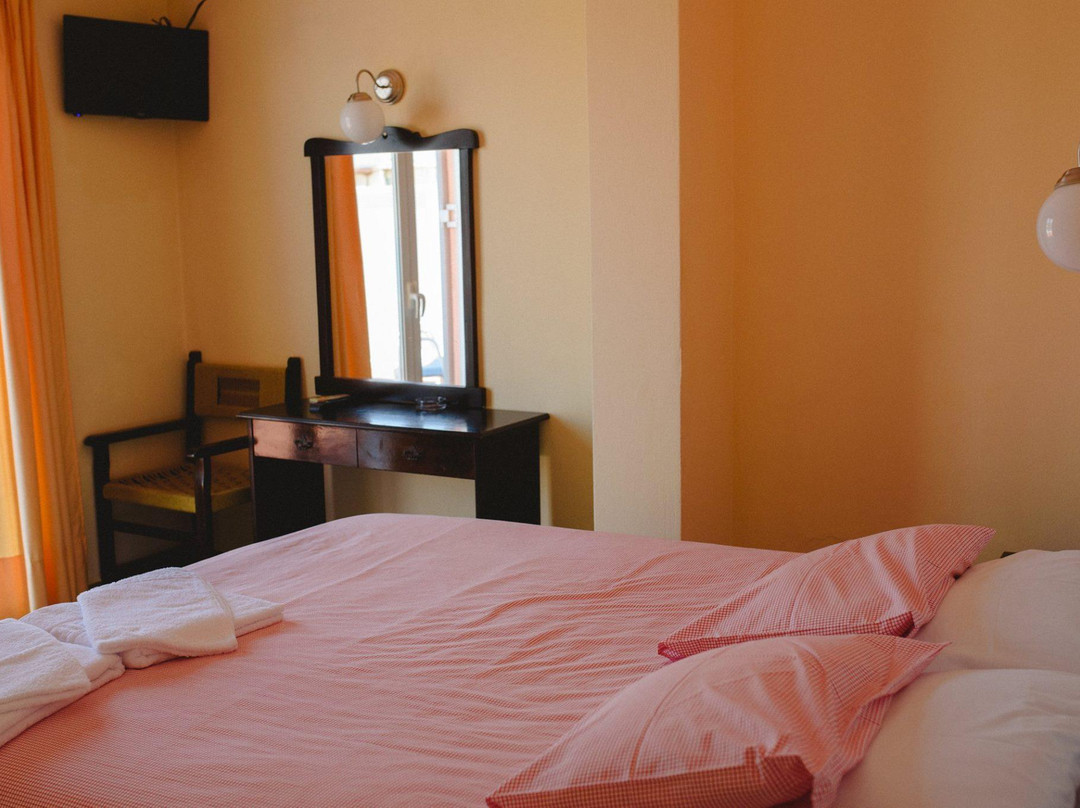 Hotel Papasotiriou主图