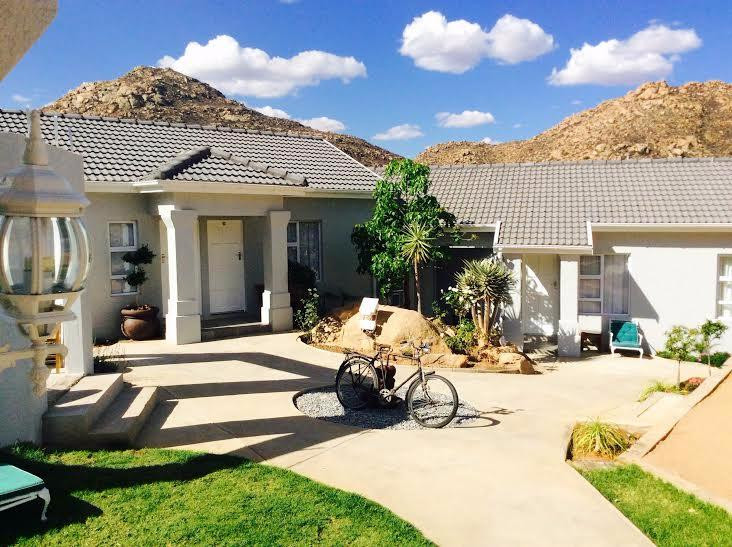 Undulata Country Lodge