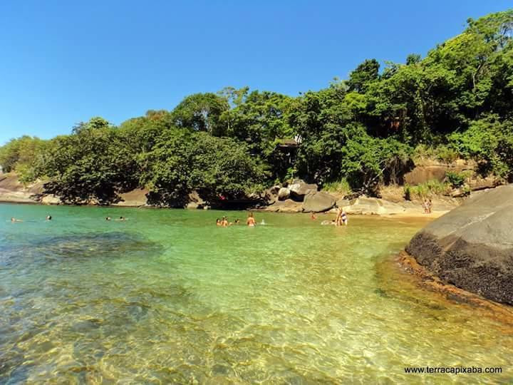 Praia do Morcego景点图片