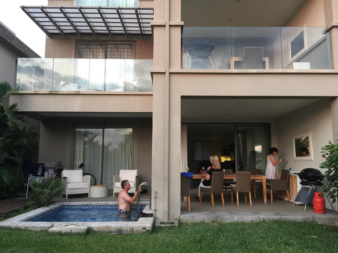 轻松探索西岛水疗度假村主图