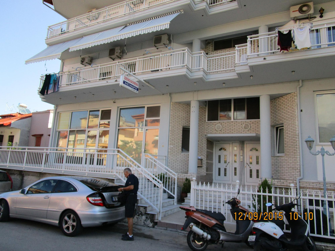 Alexandros Hotel
