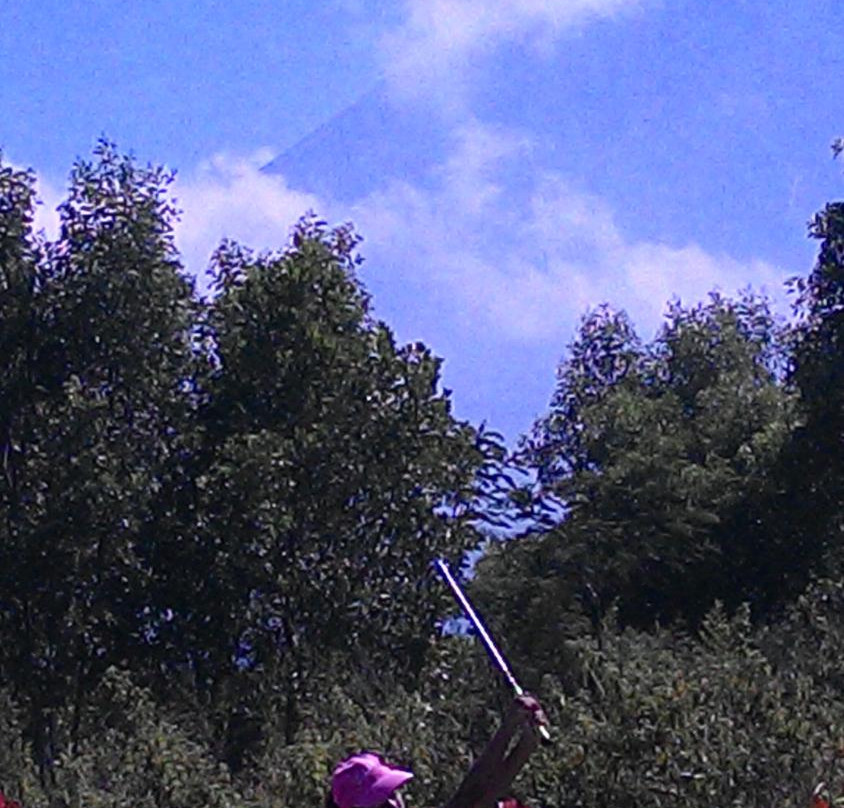 Merapi Golf Yogyakarta景点图片
