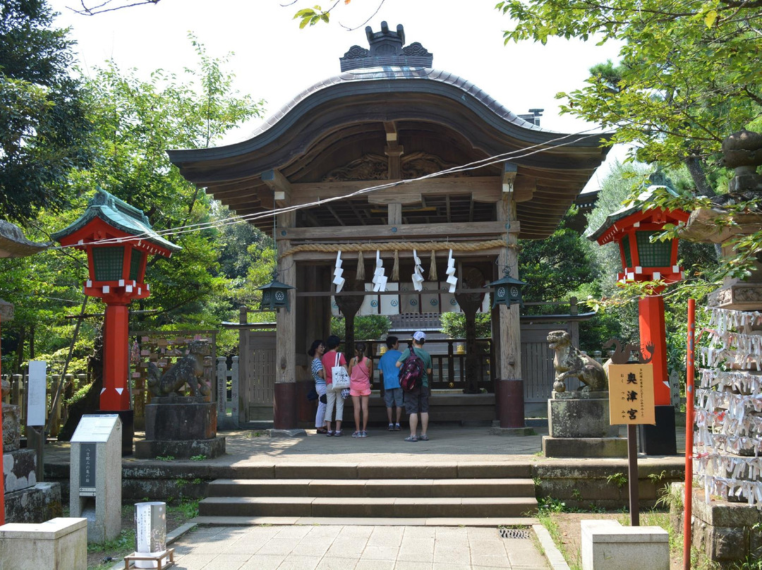 Enoshima Shrine Okutsumiya景点图片