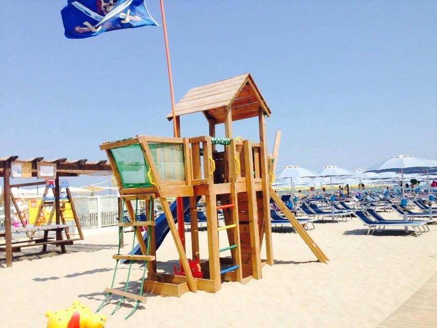 Attilio Beach Pleasure Club景点图片