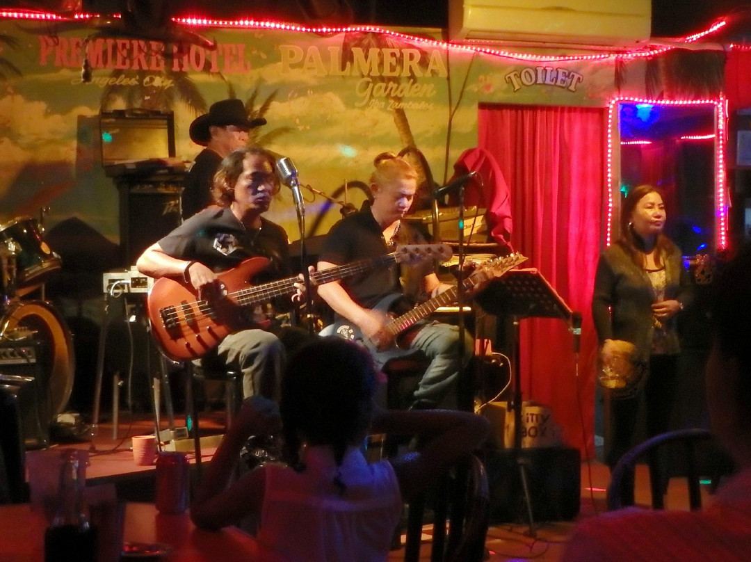 Midnight Rodeo-安吉利斯必去景点