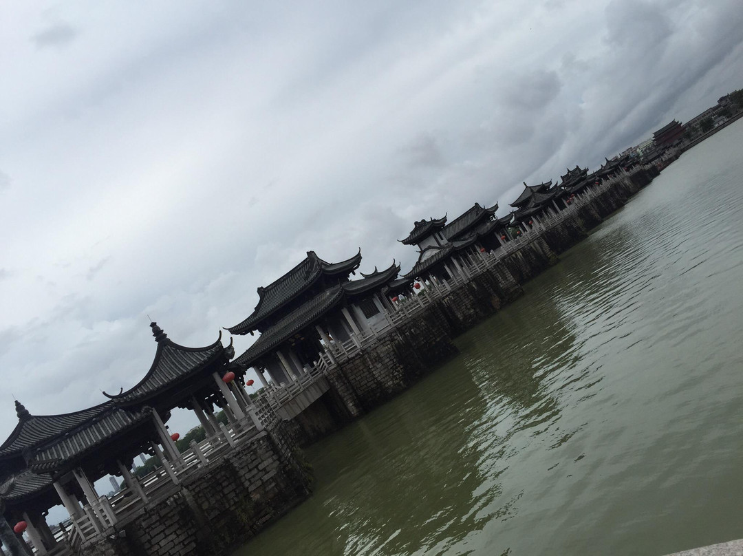 广济桥景点图片