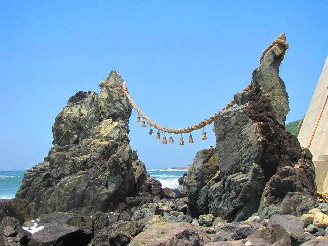 Futamimeoto Stone-下关市必去景点
