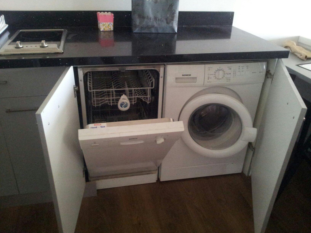 Marine Heights Apartment Hotel主图