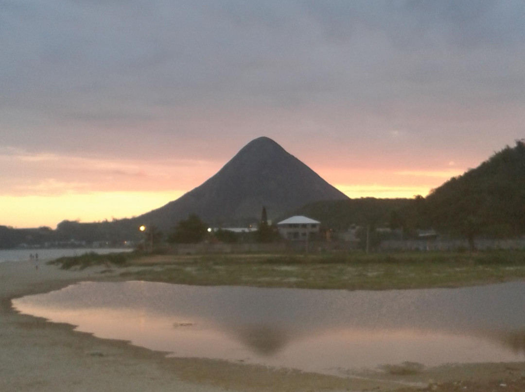 Praia De Piúma景点图片