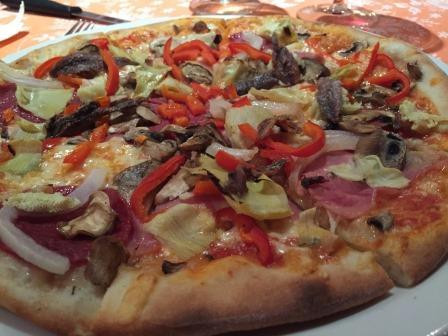 Neu-Anspach餐馆和美食-Pizzeria Eiscafe Roma