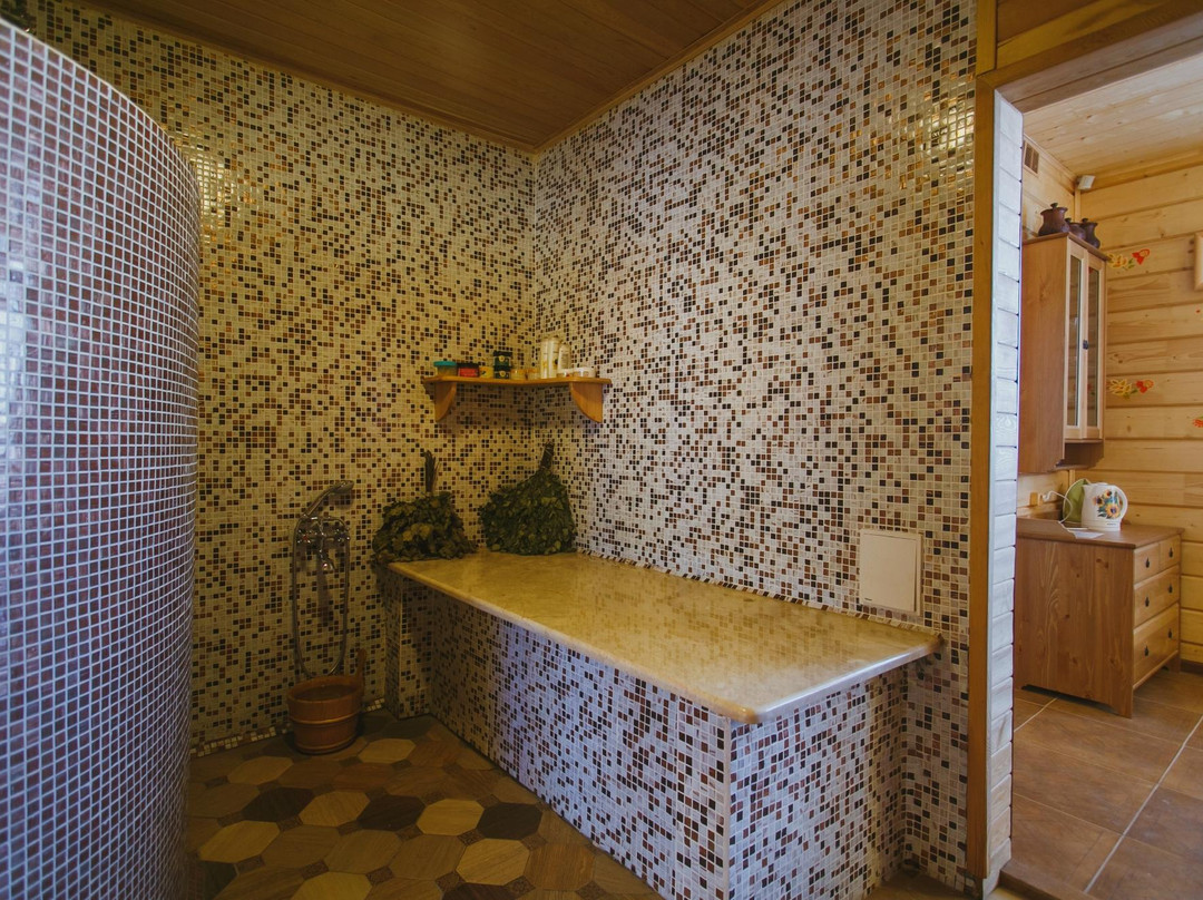 Svetlaya Banya Bath House景点图片