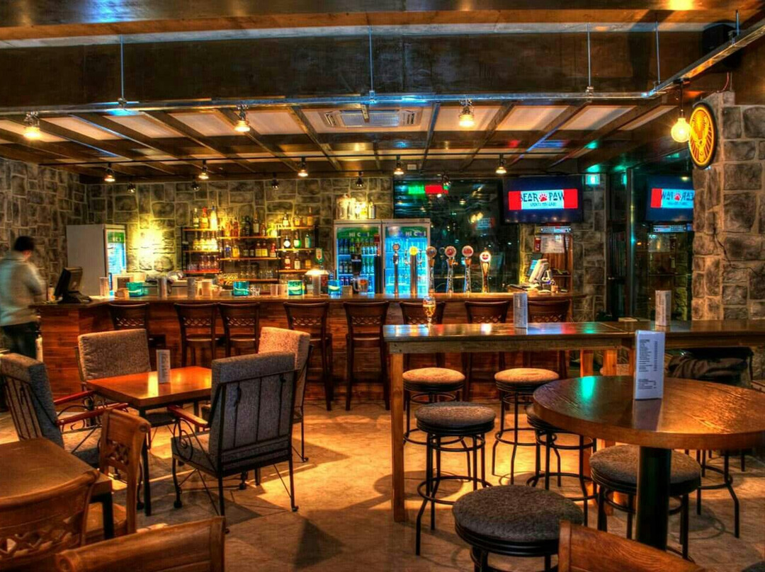 베어 포 스포츠 펍 앤 그릴