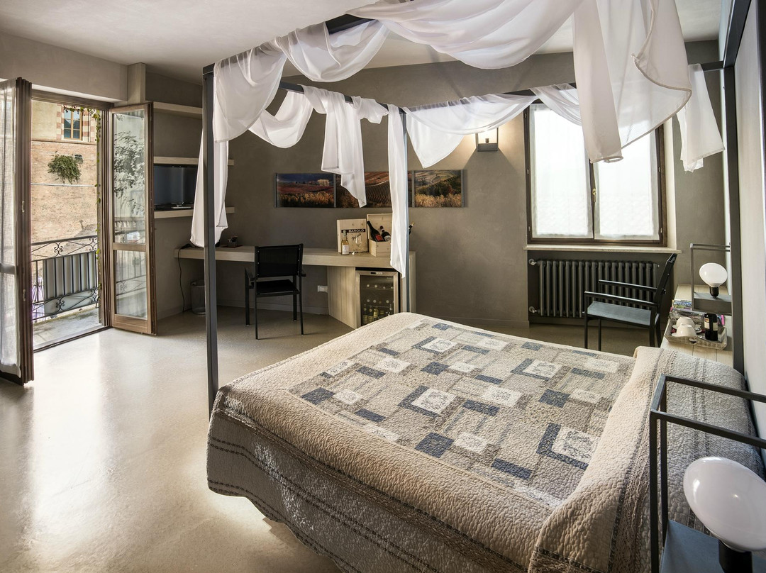 Barolo Rooms