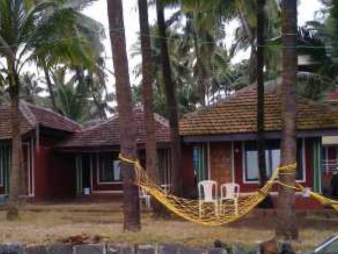 Teerthraj Beach Resort主图