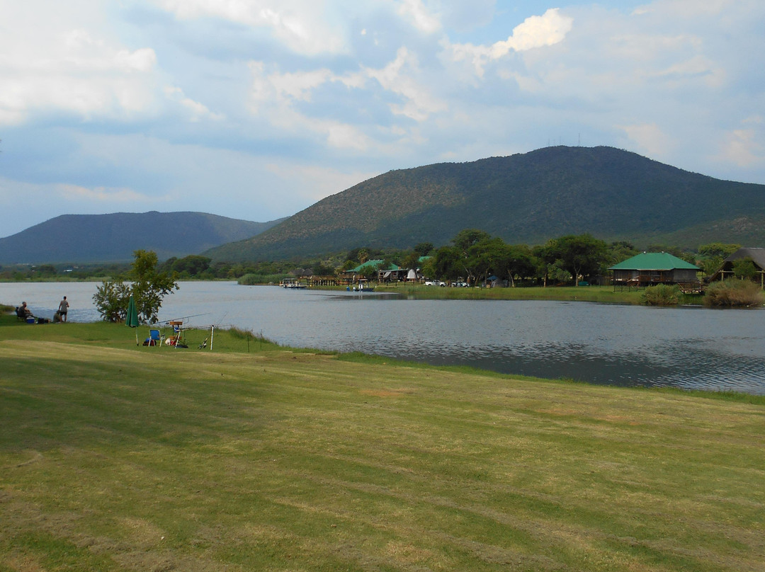 Riverside Lodge