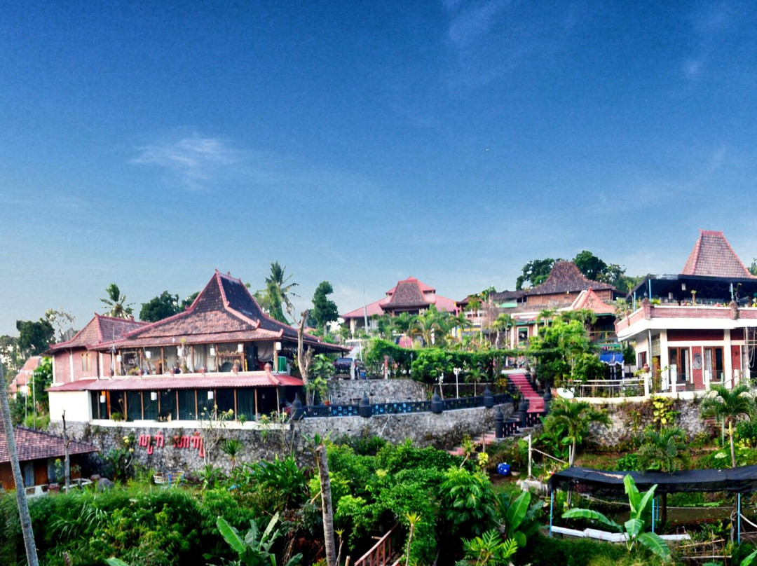 Puri Agung Resort Hotel