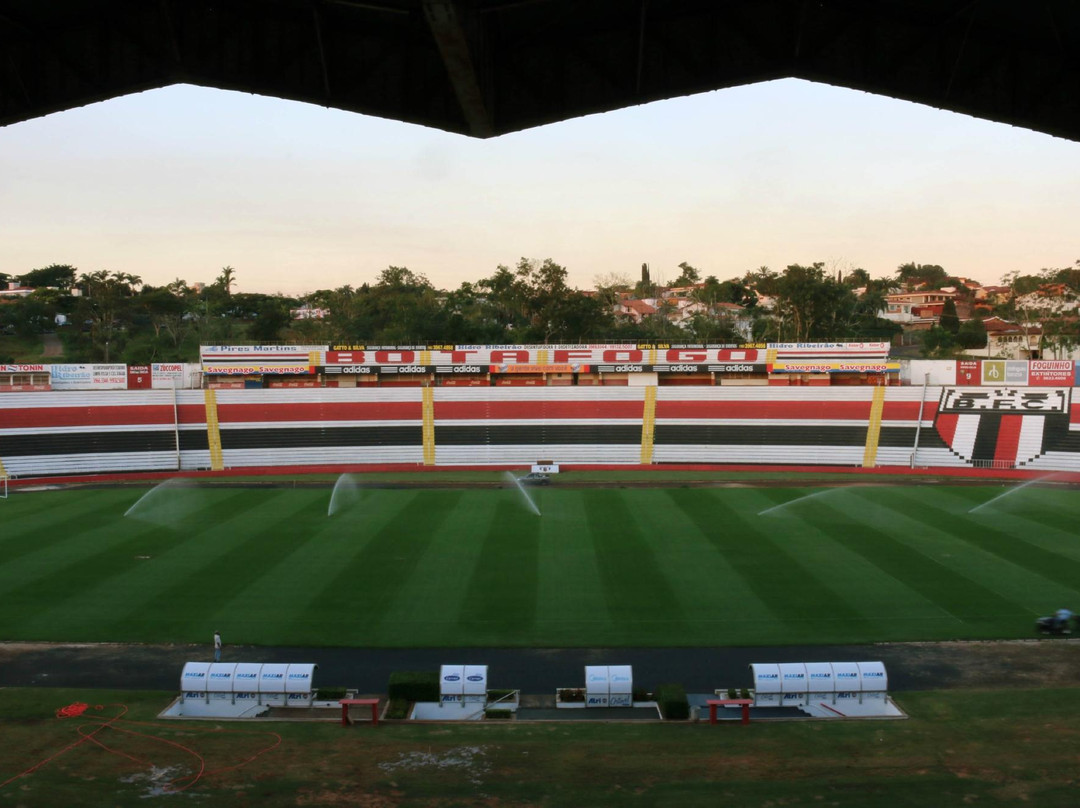 Estádio Santa Cruz景点图片