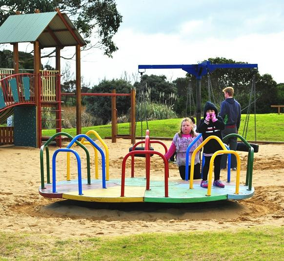 维多利亚旅游景点-帕多比湖游乐园