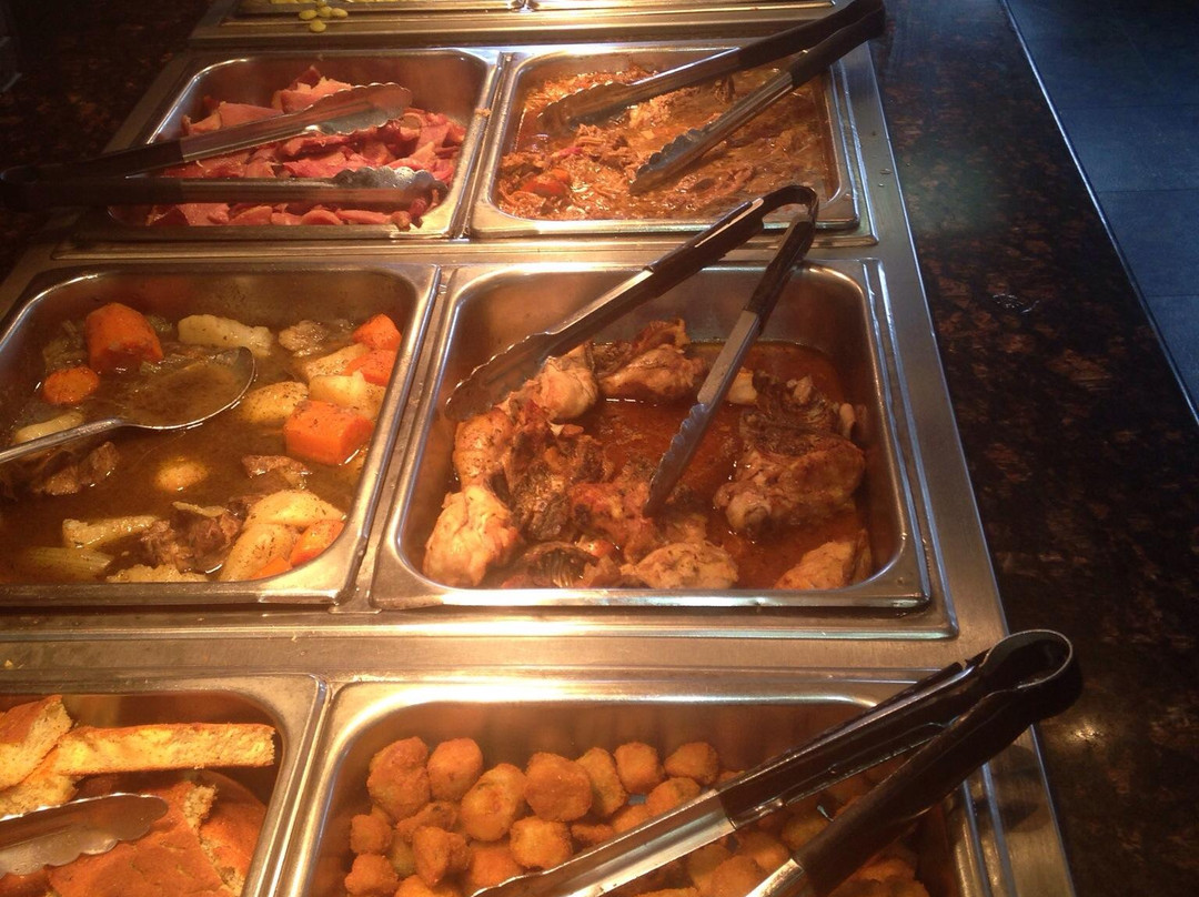 Dyer餐馆和美食-Majestic Steak House and Pizza