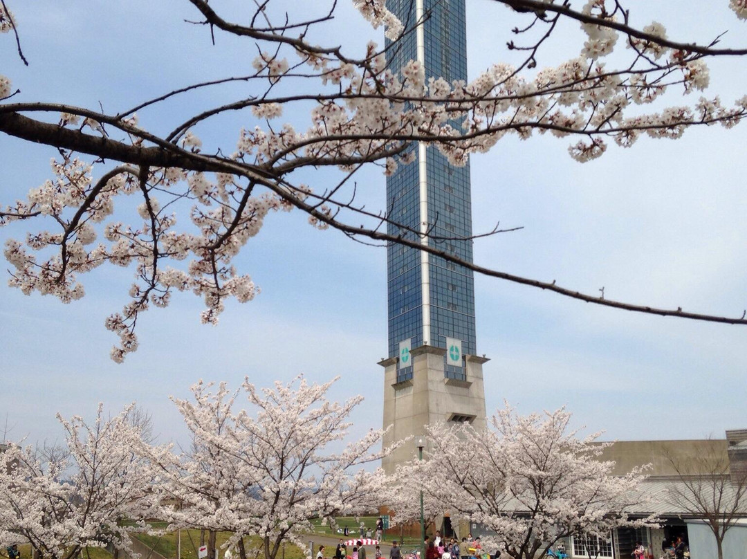 Cross Land Oyabe-小矢部市必去景点