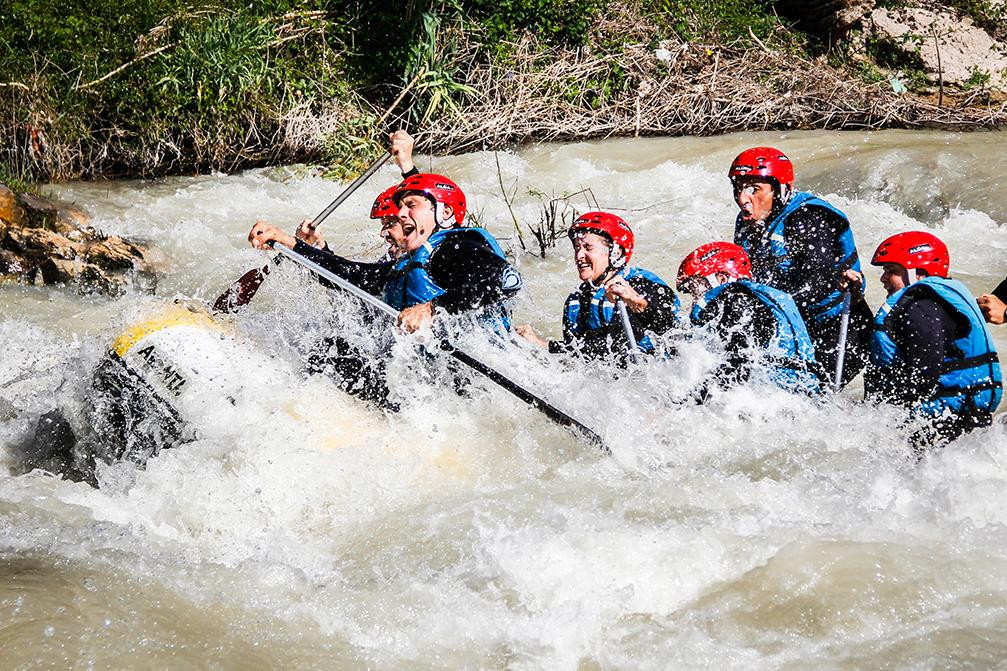 Rafting Alua景点图片