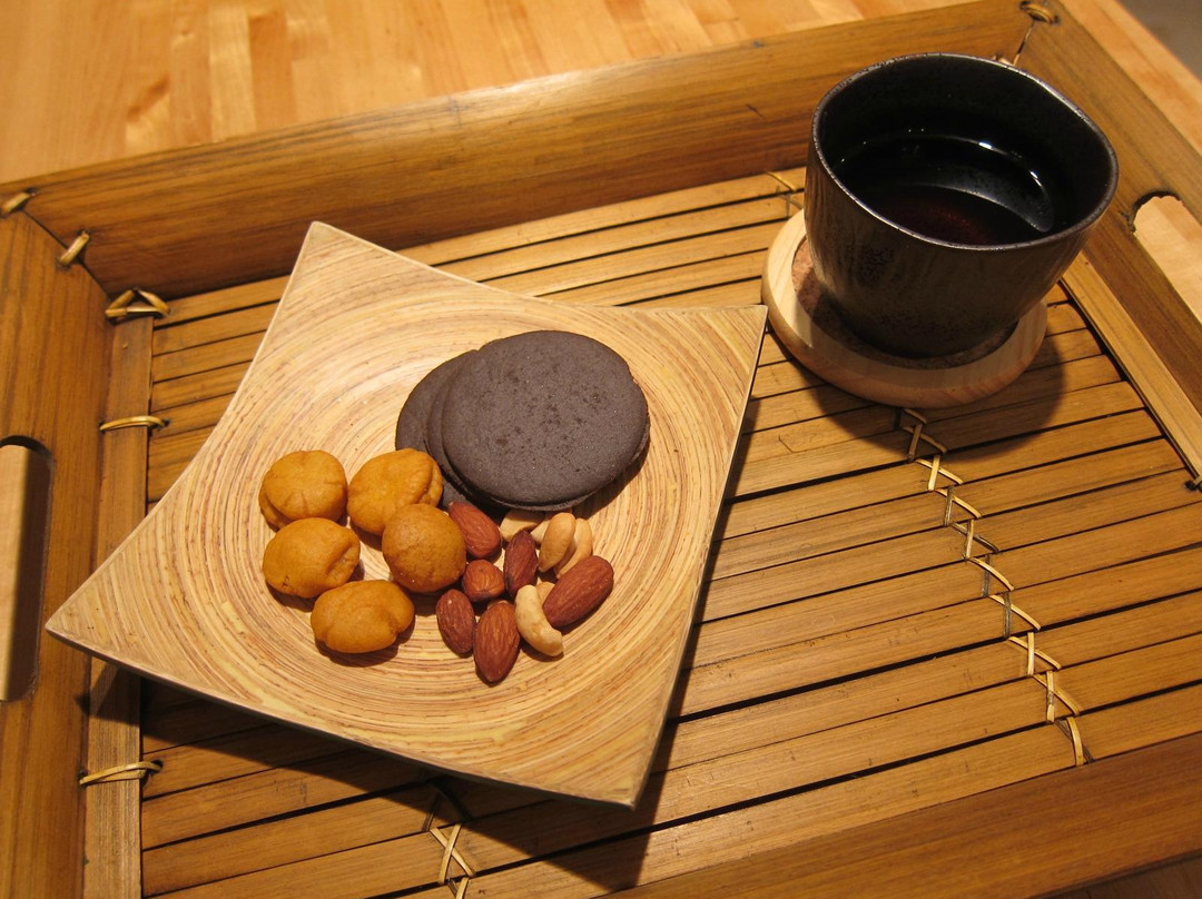 Serenity Salon景点图片