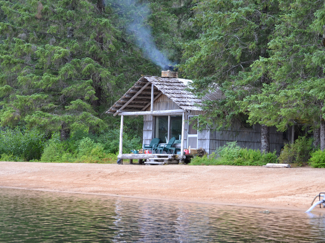 Thayer Lake Wilderness Lodge