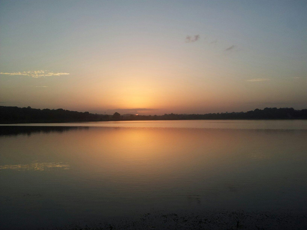 Futala Lake景点图片