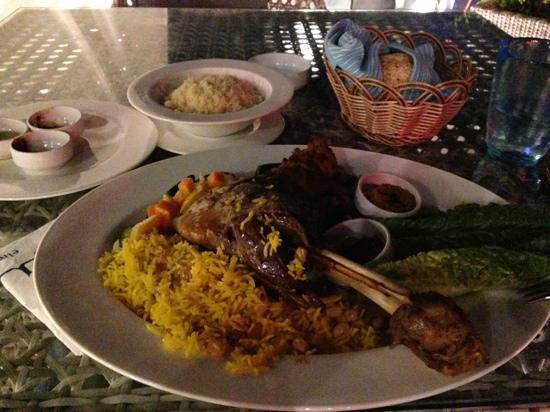 El Manza Restaurant