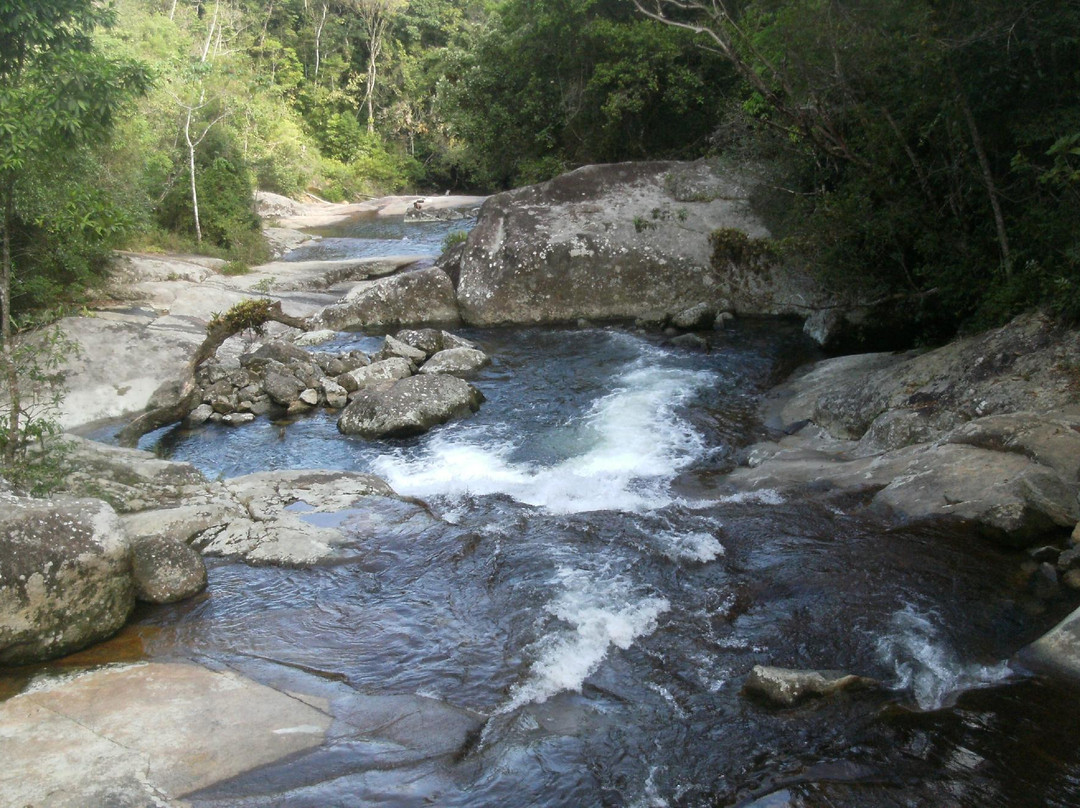 Lage Waterfall-伊利亚贝拉必去景点