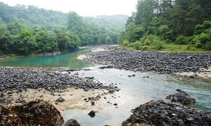 黑鱼河景点图片