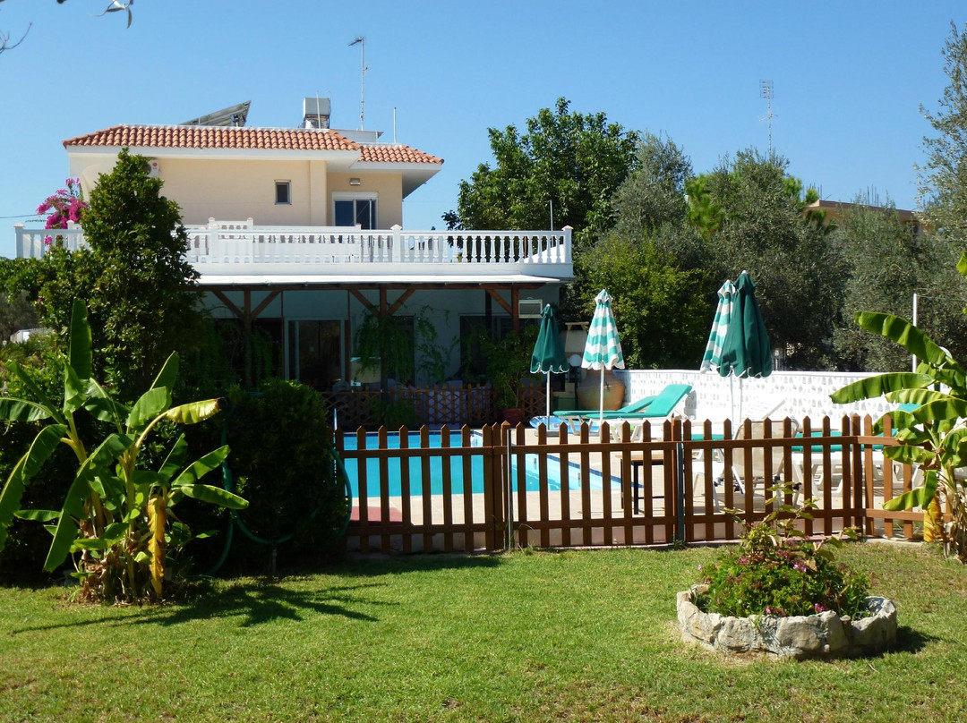 Varelis Pension主图